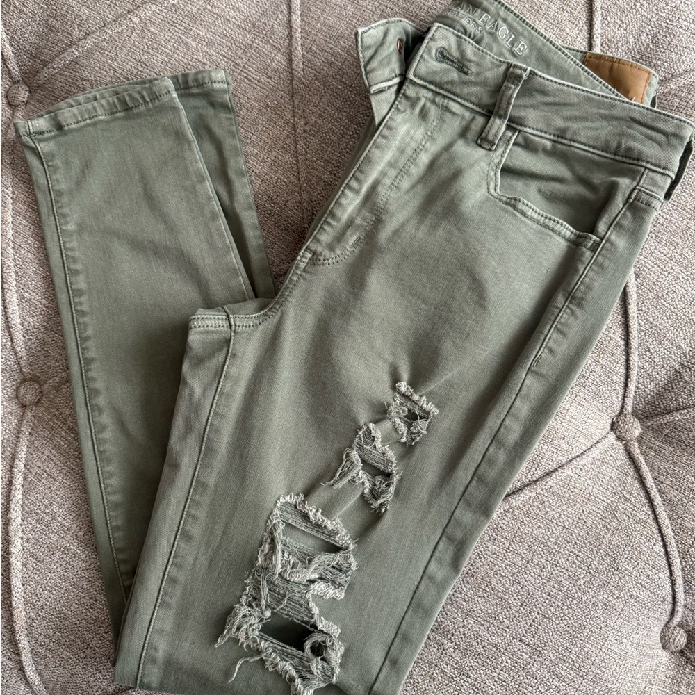 American Eagle Outfitters Olive Skinny Jeans